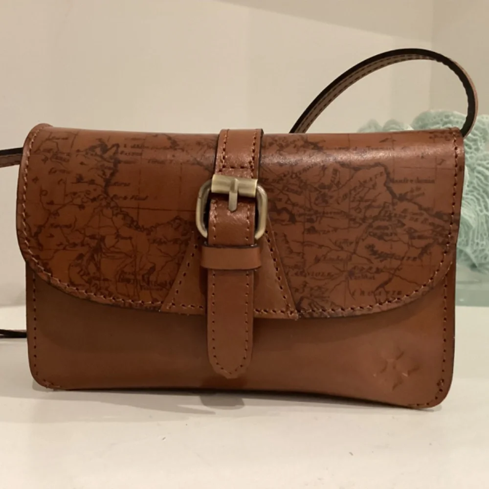REDUCED NWT PATRICIA NASH BROWN LEATHER MAP SMALL CROSS BODY PURSE BAG